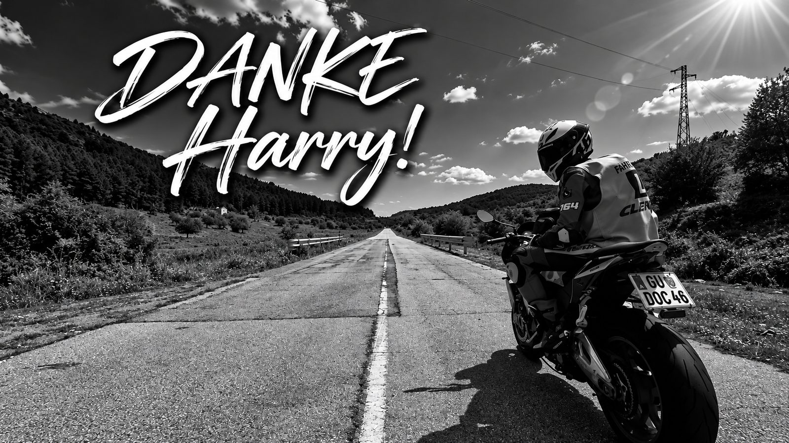 Titelbild: Danke Harry! – Harry auf dem Motorrad auf einer leeren Landstraße